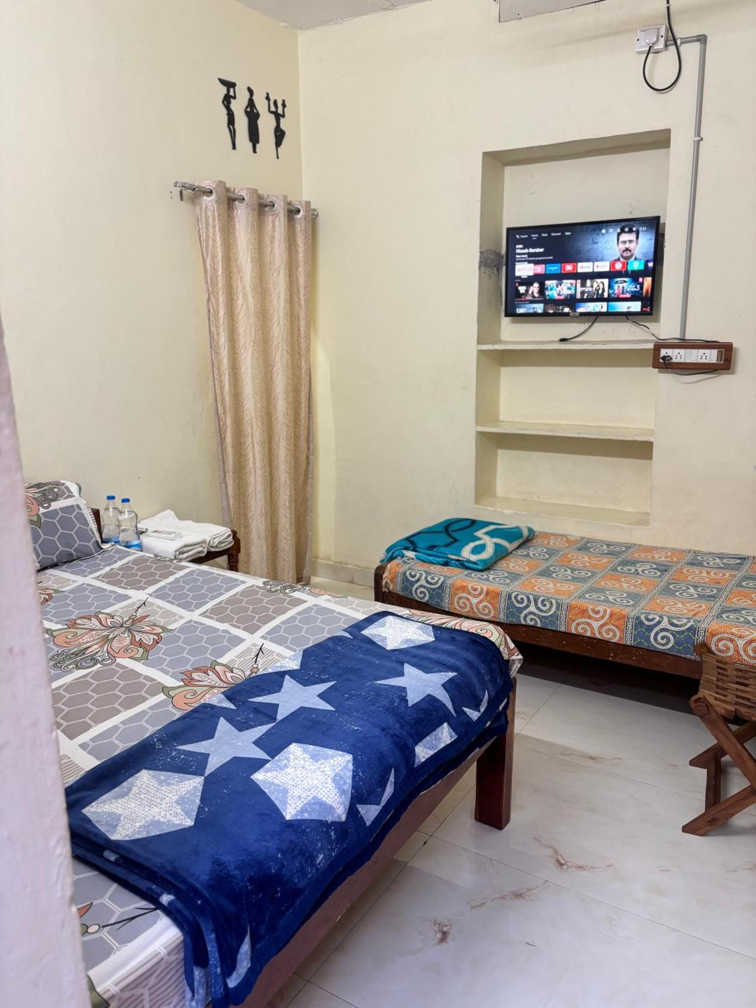 Mahesh Guest House هامبي المظهر الخارجي الصورة